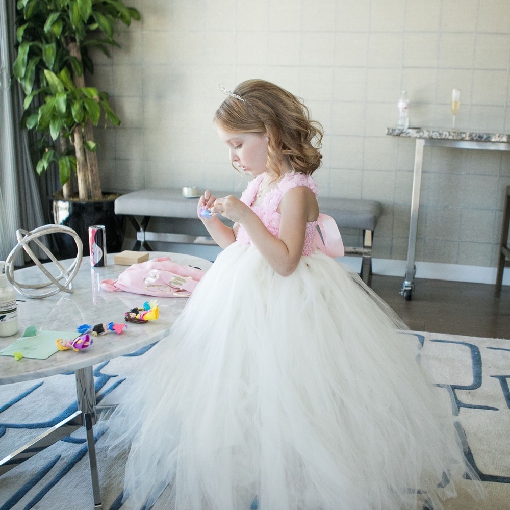 Stunning Flower girl dress! 4T